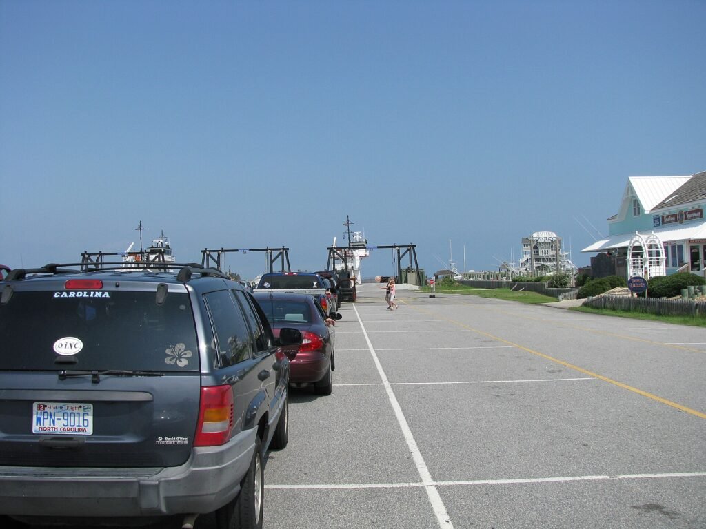 Cars waiting in line for the ferry on the Ocracoke side